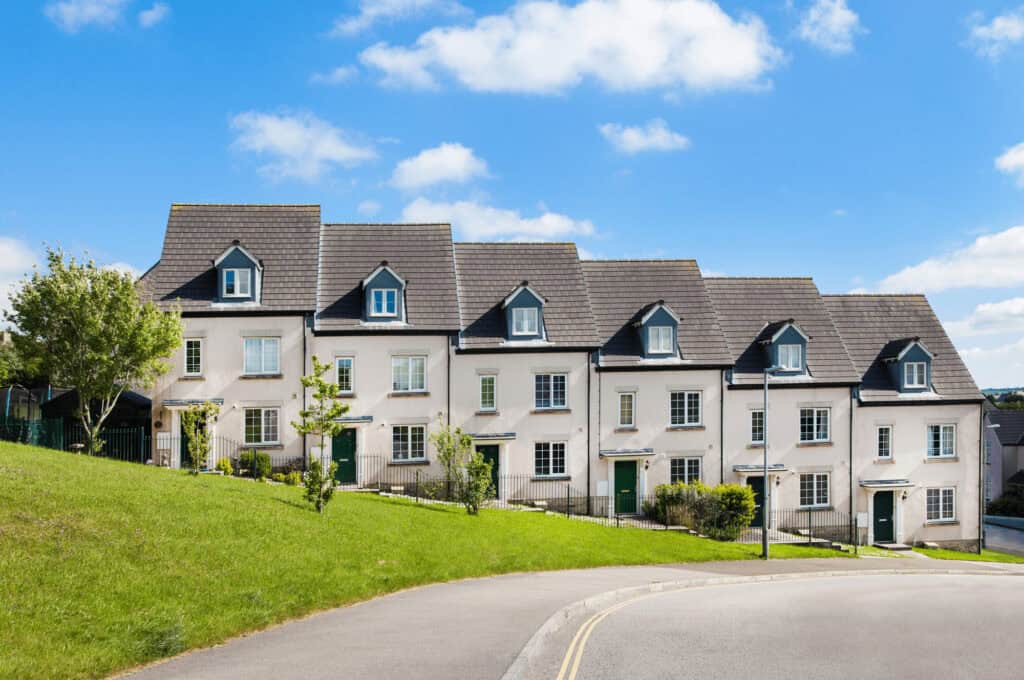 properties to let in cheltenham and gloucestershire